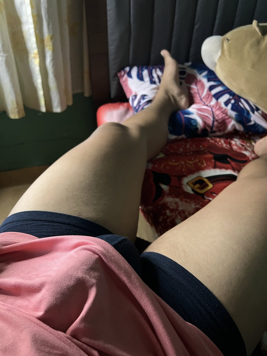 imongvinoooo's tweet photo. Lamig. Sarap ng tulog ni Choco. https://t.co/eWgdAaLf7g