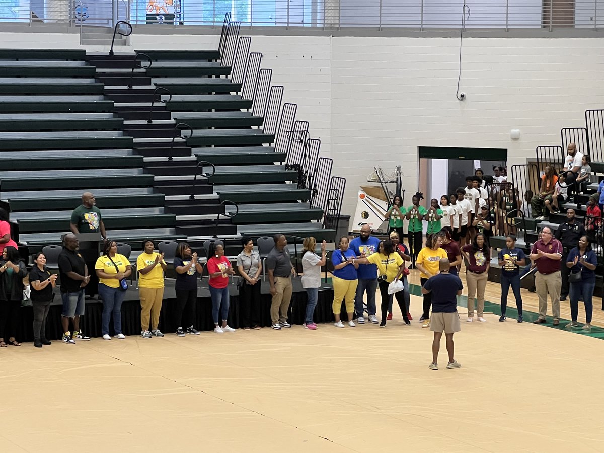 MorrowWildcats's tweet photo. Today was an amazing day for our district. The Back to School Bash was great for our students and their families.  They had fun and truly enjoyed the event. Thank you to Morrow High school for being one to the host schools for this event. @CrystalHaines16 @FaamataF @CCPSNews https://t.co/19s69rduca