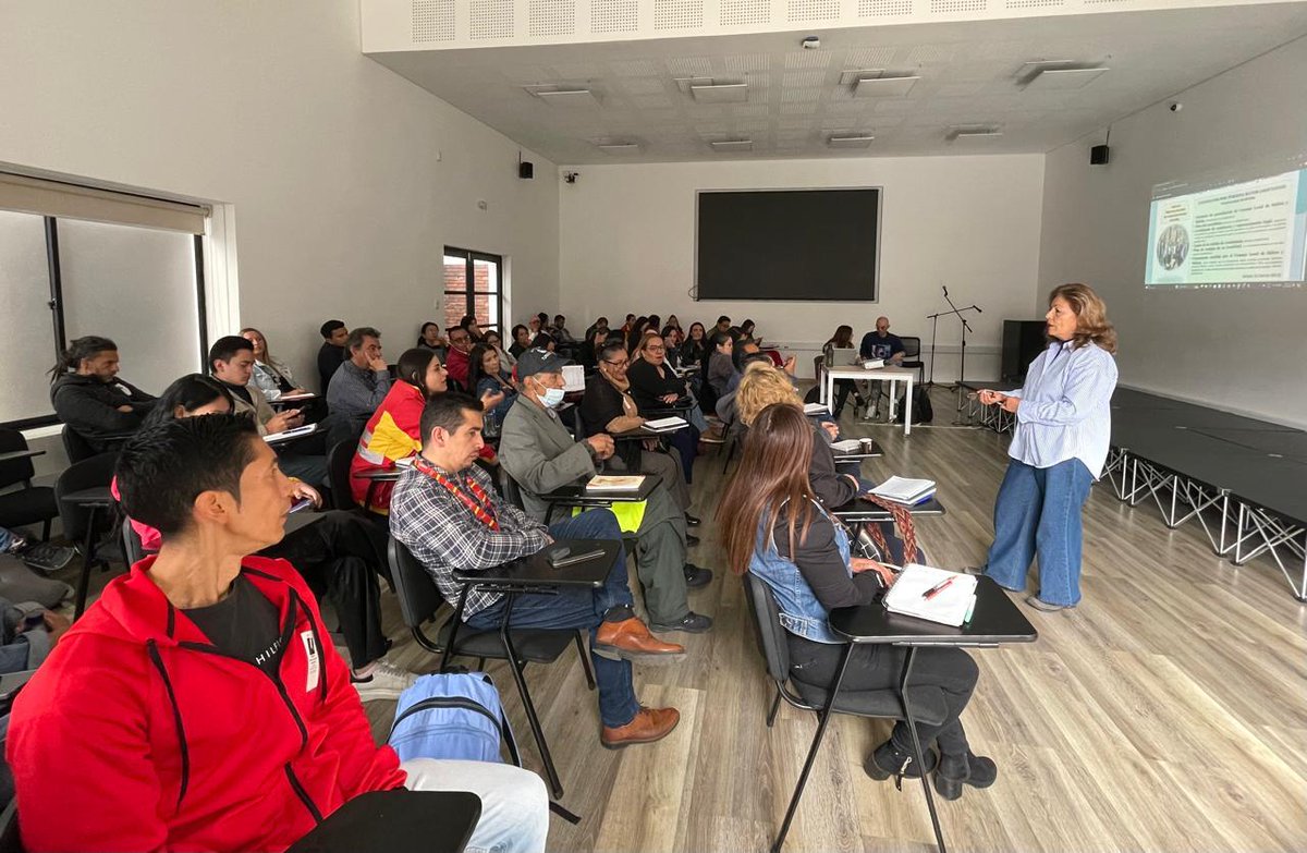 BogotaParticipa's tweet photo. Además, se llevó a cabo una revisión y ajustes del sistema de votación electrónica ciudadana #VOTEC, con el objetivo de facilitar el proceso de participación y convocatoria de las próximas elecciones.✏️📚 https://t.co/fp7BU2Cetn