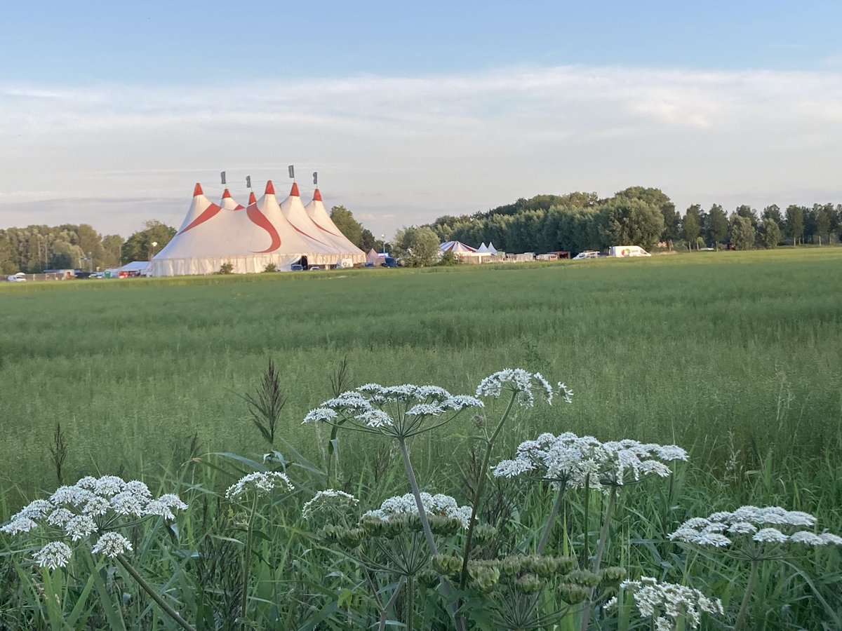 Fijne sfeer en het weer werkt mee☀️ <a href="/WeitjeRock/">WeitjeRock</a>