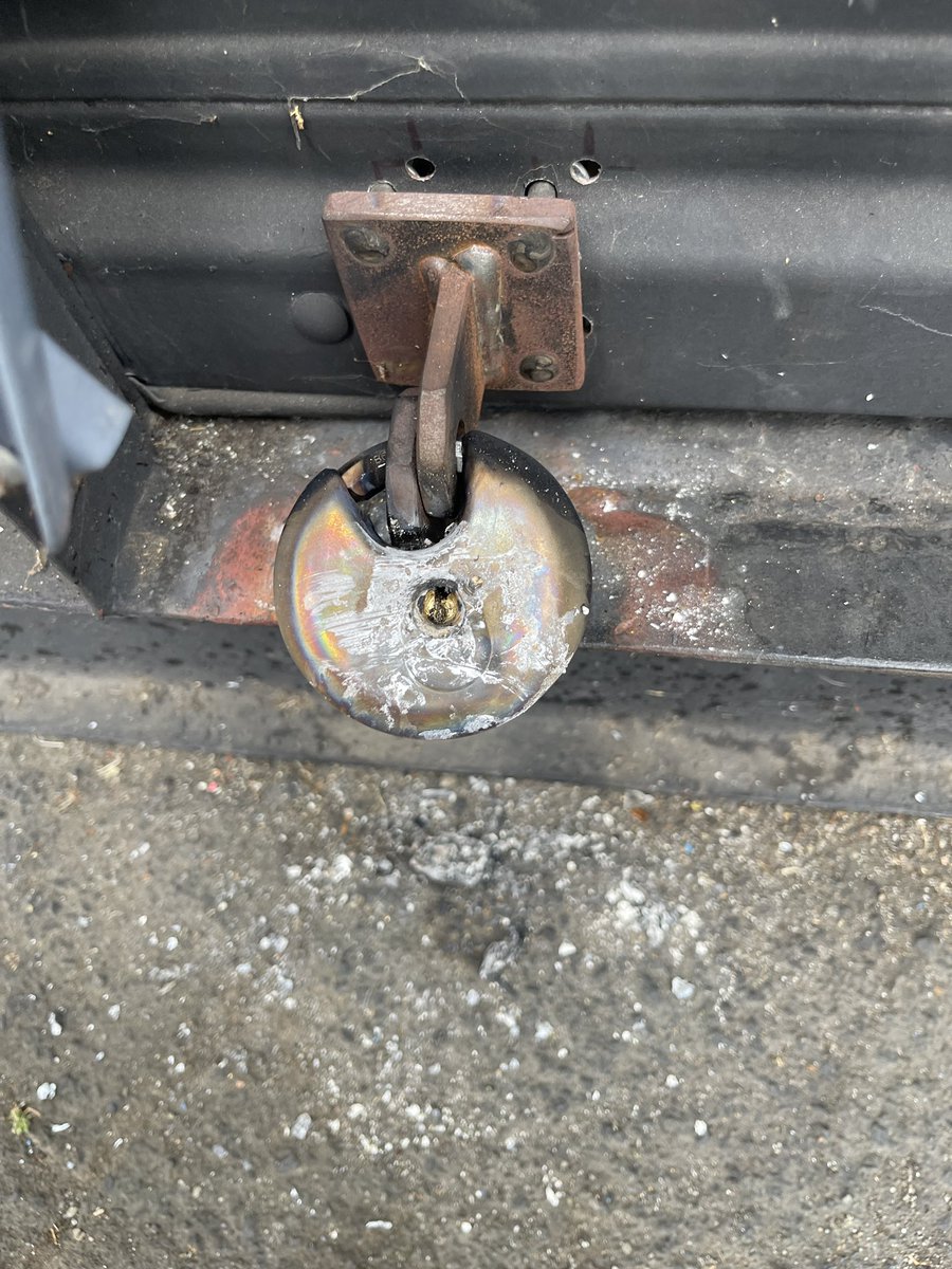 Scraper Bike Team tweet media