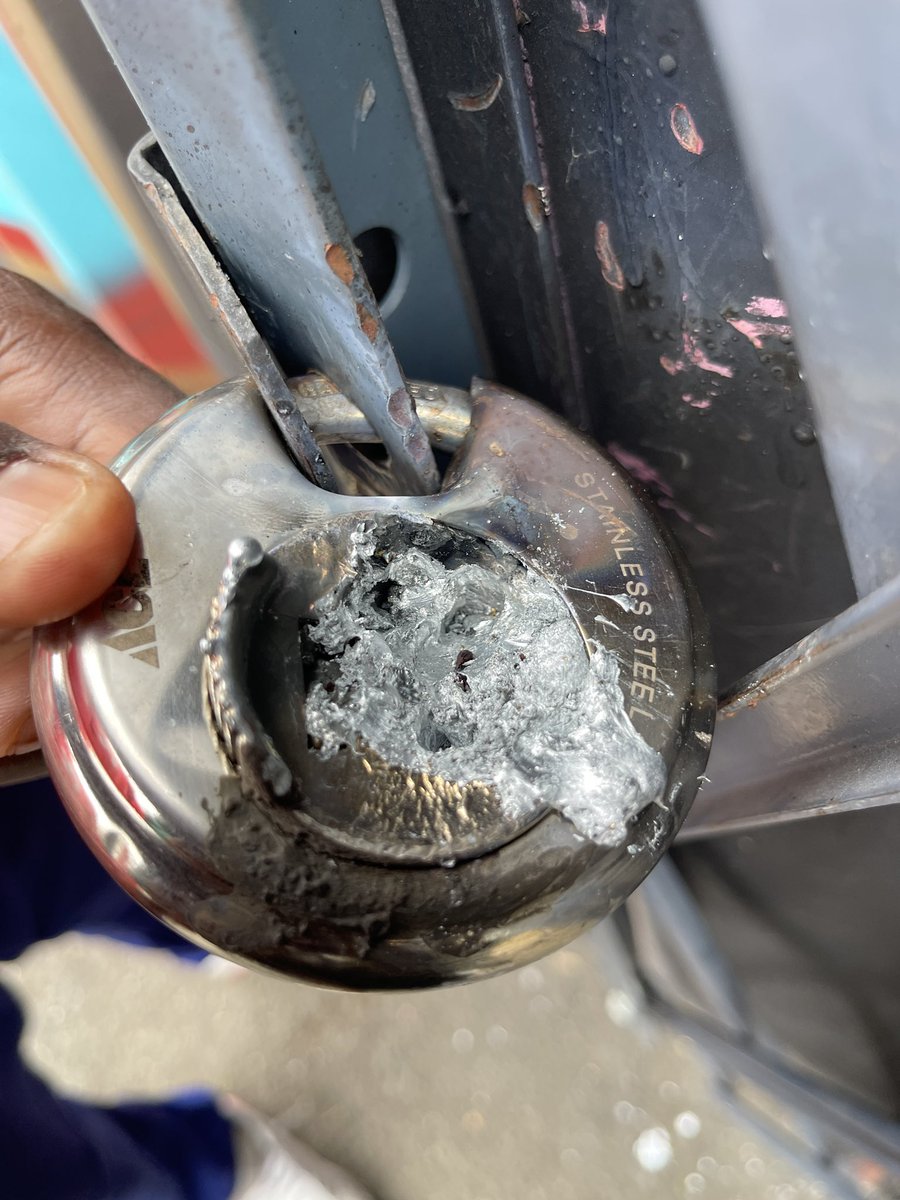 Scraper Bike Team tweet media