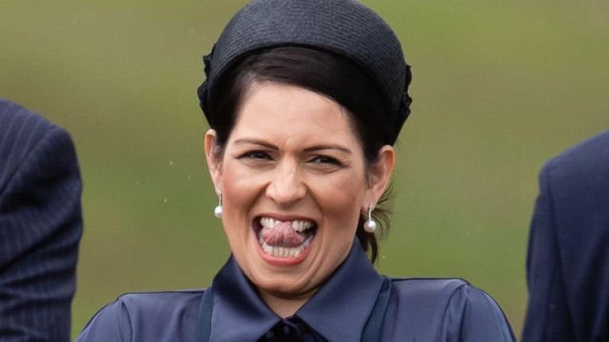 Thomas Standfield (@tstandfield1789) on Twitter photo In trap 5.
Smirkin', bullyin' Priti Patel says she is standing to be Tory Party leader.
<a href="/Conservatives/">Conservatives</a> <a href="/pritipatel/">Priti Patel MP</a>
A Damehood for achieving absolutely nothing.
Totally deluded.
Totally unfit to be Prime Minister. In trap 5.
Smirkin', bullyin' Priti Patel says she is standing to be Tory Party leader.
<a href="/Conservatives/">Conservatives</a> <a href="/pritipatel/">Priti Patel MP</a>
A Damehood for achieving absolutely nothing.
Totally deluded.
Totally unfit to be Prime Minister.