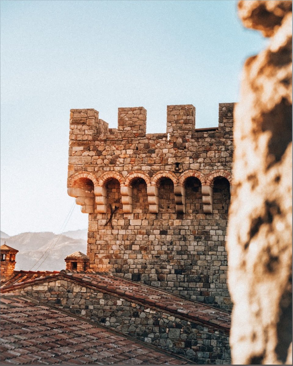 NapaValley.com tweet media