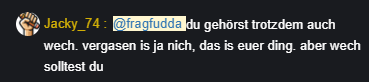 fr4gfu44a's tweet photo. Menschheitsfamilie oder Friede Freiheit Keine Diktatur oder was die #Querdeppen sonst noch so brüllen. Screenshots sind aus dem #Bumsi Thomas Brauner Stream von heute.... Btw, er hat keine Mods. Trolls are welcome.... https://t.co/TgkxWsQF3I