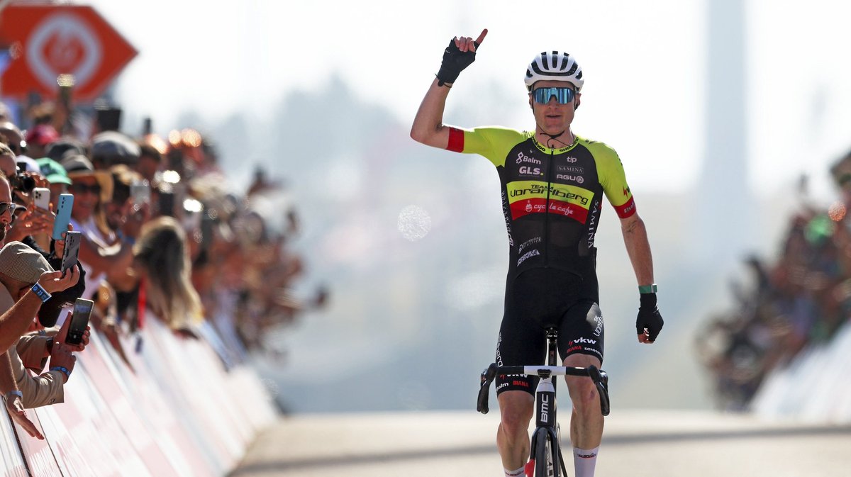 Cyclingpredpt's tweet image. Volta a Portugal🇵🇹 Stage 4
⭐️⭐️⭐️⭐️⭐️Stüssi 
⭐️⭐️⭐️⭐️Eulálio, ACarvalho
⭐️⭐️⭐️Stites, Cañellas, Nych
⭐️⭐️Bou, LFernandes, Agirre, Camargo
⭐️Bizkarra, Moreira, Guardeño, Maté, DBarbosa
#VoltaaPortugal #VoltaPortugal #VoltaaPortugal2024 #VoltaPortugal2024 #Grandissima