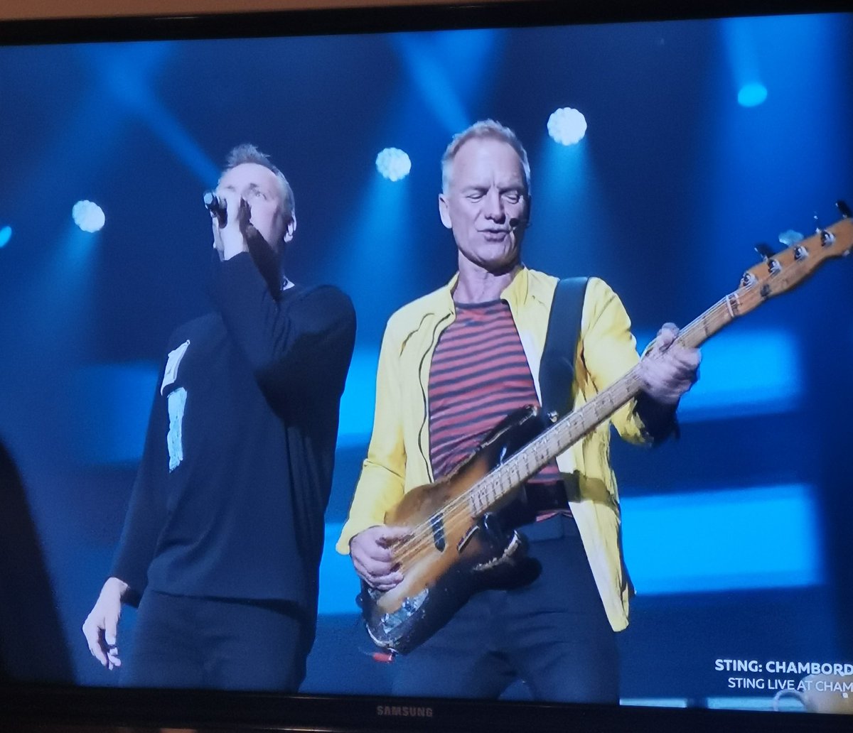 robbiethejunimo's tweet photo. 💖💖 #NowWatching https://t.co/Z9cMYzJibv