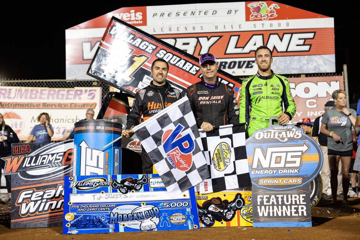 DavidGravel's tweet image. The Posse beat us… time to get revenge on them tonight!! 🔥💪🏽 #DG2 #TheGrove #Posse