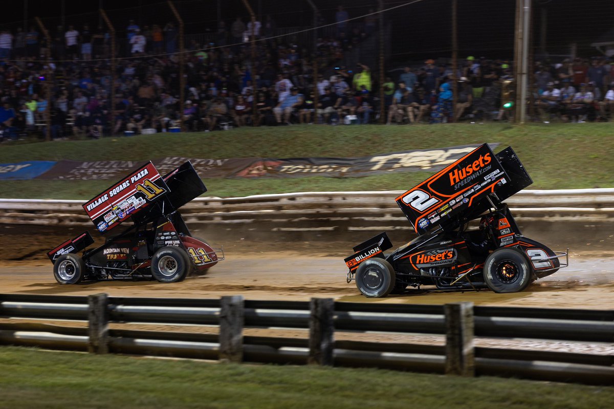 DavidGravel's tweet image. The Posse beat us… time to get revenge on them tonight!! 🔥💪🏽 #DG2 #TheGrove #Posse