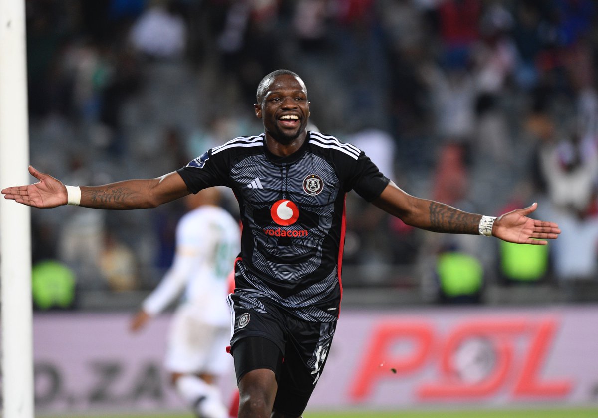 iDiskiTimes's tweet photo. 𝗧𝗪𝗢 𝗕𝗨𝗖𝗦 𝗪𝗜𝗡𝗦 ☠️

🇿🇦 Orlando Pirates 3-2 Bravos do Maquis 🇦🇴
(Ndlondlo, Nkota &amp; Maswanganyi)

🇿🇦 Orlando Pirates 5-0 Mbabane Highlanders 🇸🇿
(Mabasa x2, Matrose, Saleng, Otladisa)

⚫️⚪️🔴⭐️
#OnceAlways https://t.co/GPjMeNqJeo
