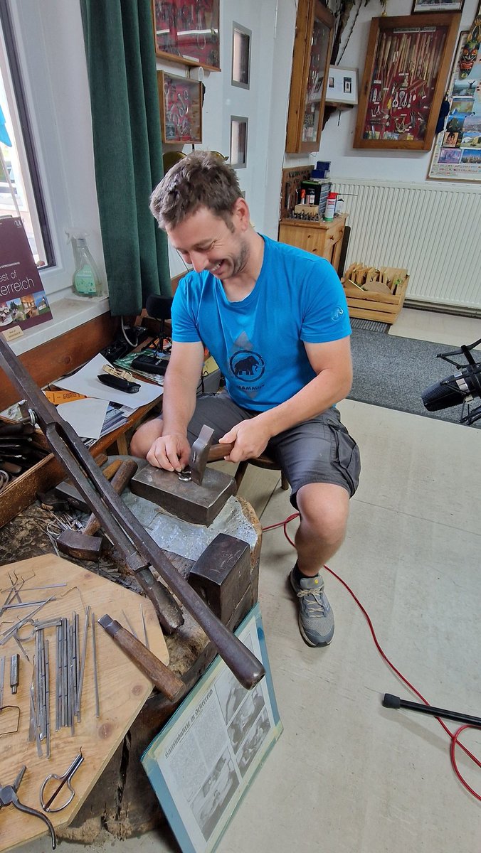 @Geolina@social.cologne (@wiki_geolina) on Twitter photo Auf den Spuren der Maultrommel – 12 Wikipedianer*innen widmeten sich heuer dem mehrstimmigen Spiel und der Erzeugung der Maultrommel in #Molln. Beide stehen auf der Liste des immateriellen Kulturerbes der Österreichischen UNESCO-Kommission <a href="/AustriaatUNESCO/">Austria at UNESCO</a> <a href="/WikimediaAT/">Wikimedia Österreich</a> Auf den Spuren der Maultrommel – 12 Wikipedianer*innen widmeten sich heuer dem mehrstimmigen Spiel und der Erzeugung der Maultrommel in #Molln. Beide stehen auf der Liste des immateriellen Kulturerbes der Österreichischen UNESCO-Kommission <a href="/AustriaatUNESCO/">Austria at UNESCO</a> <a href="/WikimediaAT/">Wikimedia Österreich</a>