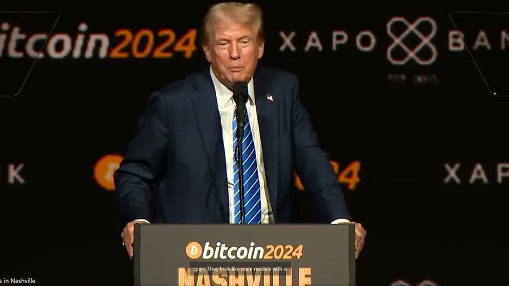 MisserOnBase's tweet image. I heard Trump doesn't want to miss Bitcoin's bull run 🐂

Chad