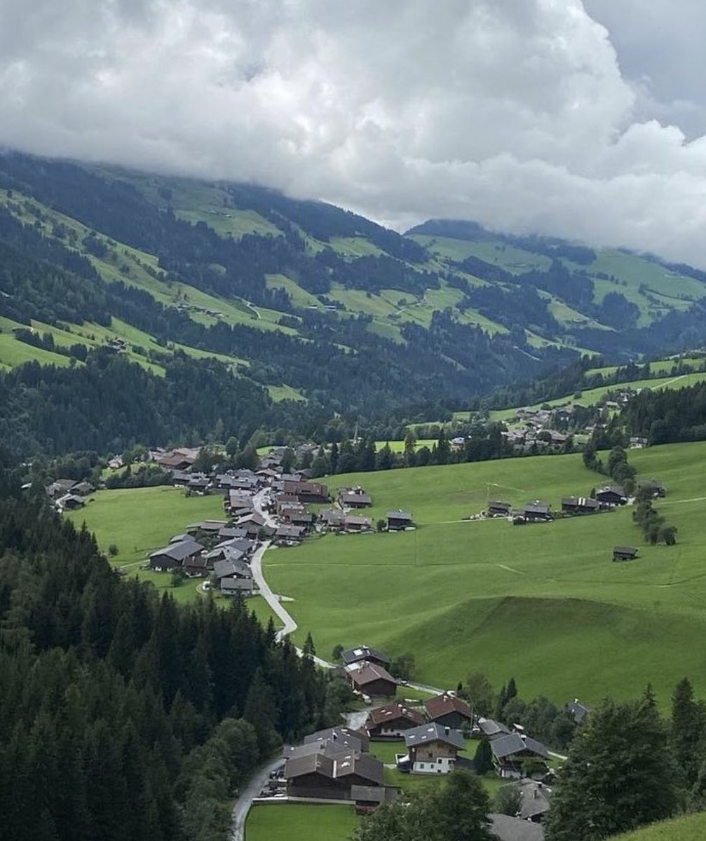 محطات سياحية tweet media