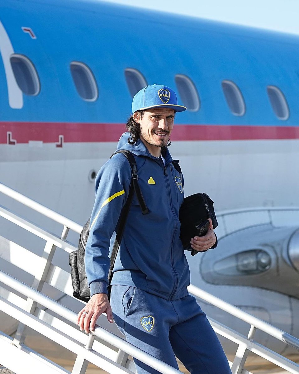 ¿Viaja o lo cuidan para octavos? Cavani se entrenó junto al grupo Cavani viajando con Boca.