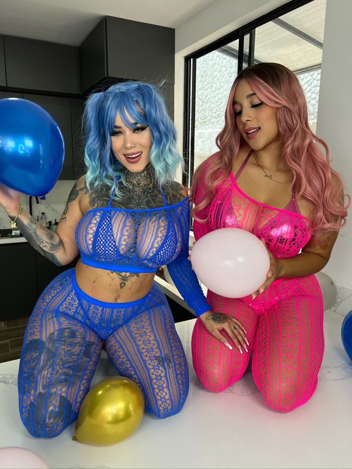 Watch isabelle goncalves's leaked NSFW photo on TwXstars