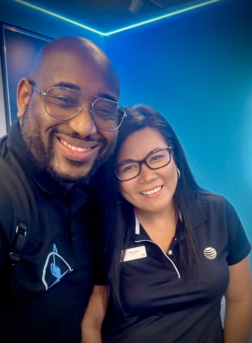 RSM <a href="/RS_Barbour/">Ramona Rayl</a> with our goat squad leader 🐐 Coach <a href="/Woody0709/">Chris Woodard</a>.  <a href="/itsthejmow/">Justin Mower</a> <a href="/KAMOkonnects/">𝐾𝐴𝑀𝑂</a> <a href="/KAMO_GOAT/">G.O.A.T. Squad</a>