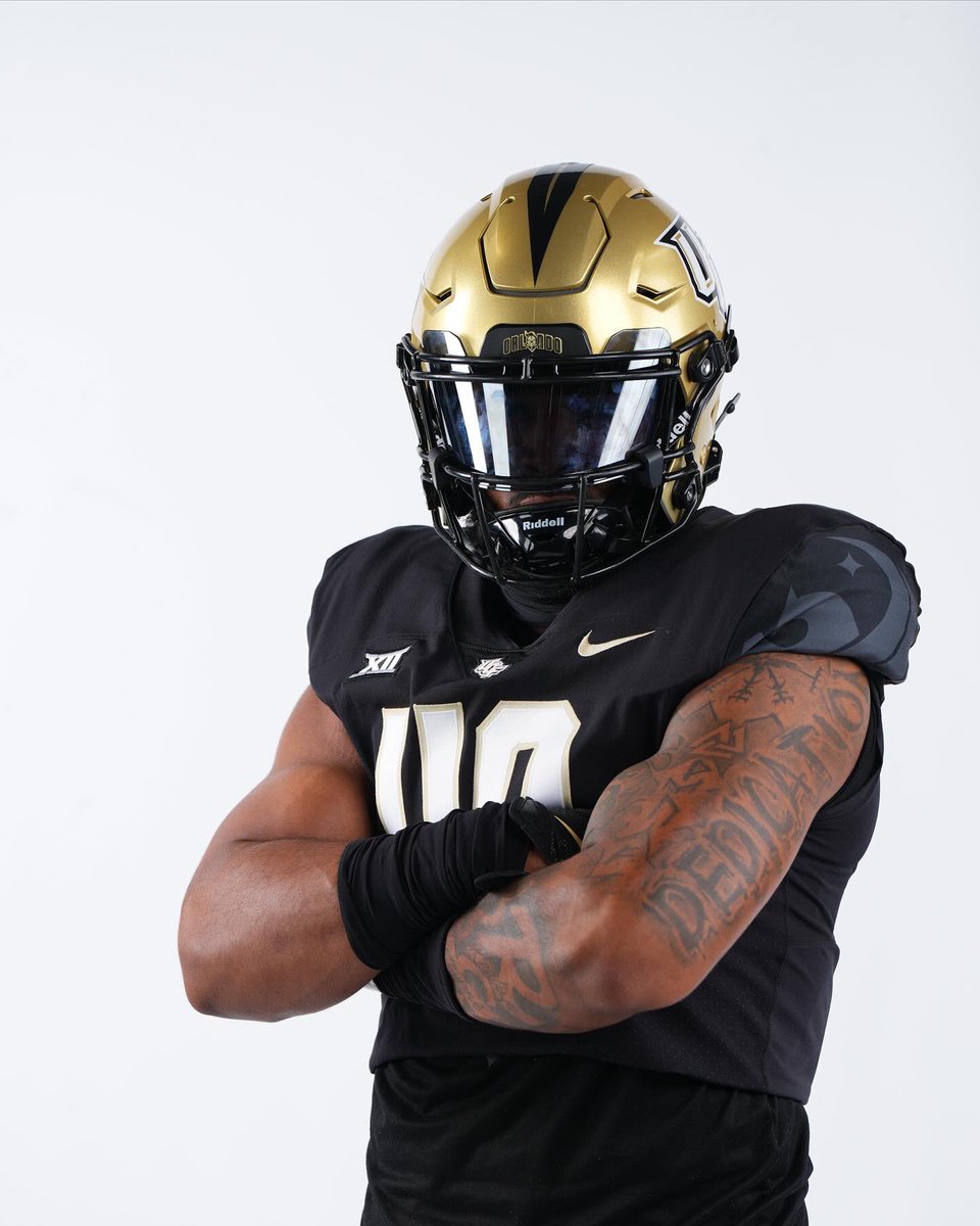 23Quinten_'s tweet photo. LETS GO F.A.M.I.L.Y @UCF_Football #ChargeOn ⚔️ https://t.co/JoMTsZs3N5