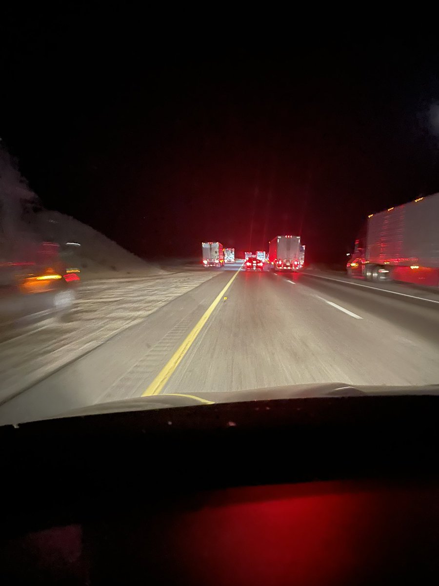 NevadaCoug's tweet photo. @wereplv @JTTheBrick Sorry to miss your message. We were in a two car convoy. Escondido 4:00 pm to 5:00 am in Needles to fill up.on I-40 East.
Not a place for your two month old if not supplied. 100 plus past Barstow.
Ludlow and rest stops were worse than 3rd world, thanks California.
#SDCalTrans https://t.co/i9ry5ZGYFn