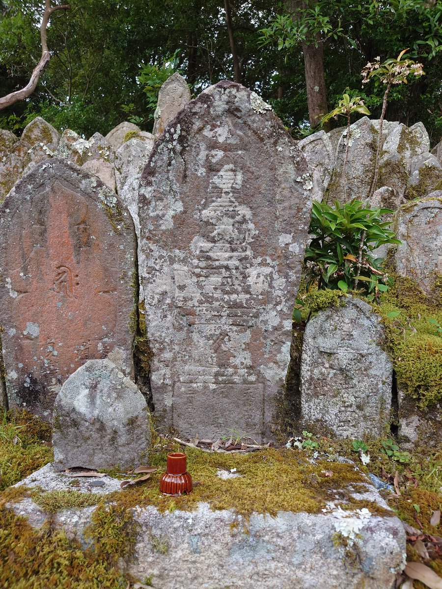 石塔・石仏】7月20日大和・山城国石塔・石仏巡り。東小墓地、西小墓地