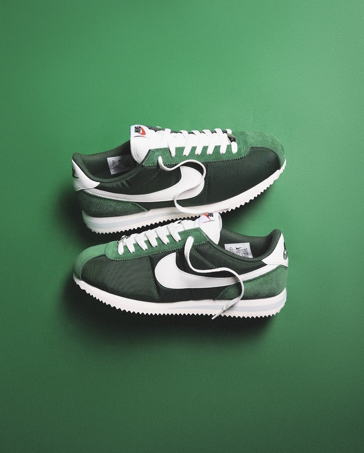 SDM LINKS on X Nike Cortez Fir Green https t hILzV2KoFU X