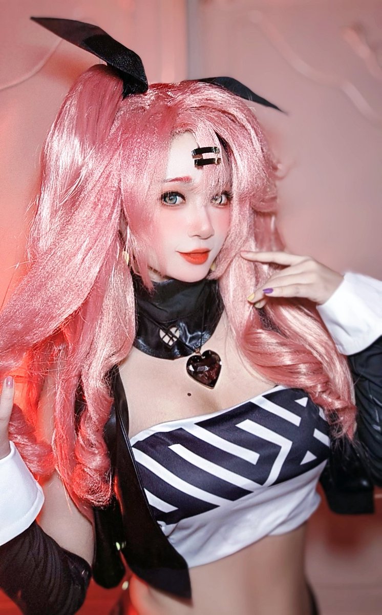 福利姬🦊婳分享的黄推图片2 - 网红私拍内容