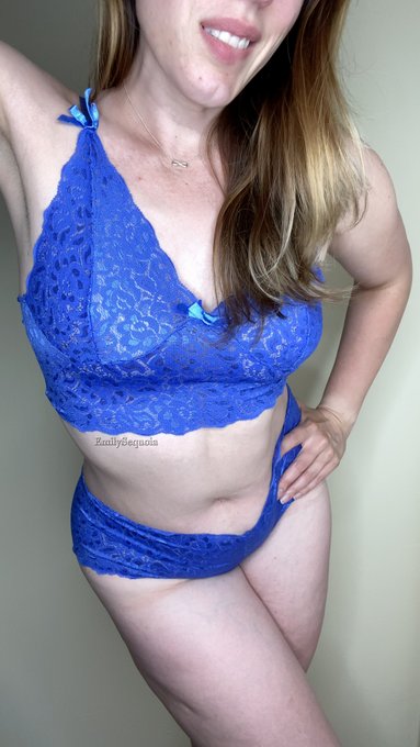 Happy Monday! We can start off the week on a happy note. Did you wake up feeling a little spicy this