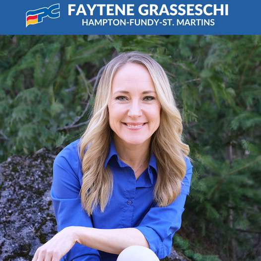 jdc1949's tweet photo. Candidate must be desperate when she is putting out an AD - looking to hire people to do canvassing for her? Check her face book page! https://t.co/OuT6WMY2Hh