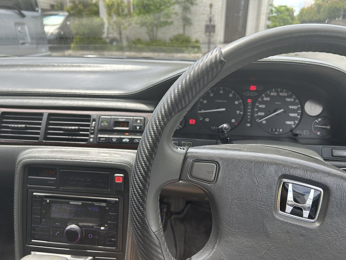ace_saa's tweet photo. 吹き出し口からは冷たい風出てるけど車内は冷えないのはあるある？

#アコードインスパイア
#CB5 https://t.co/FsLFls21p8
