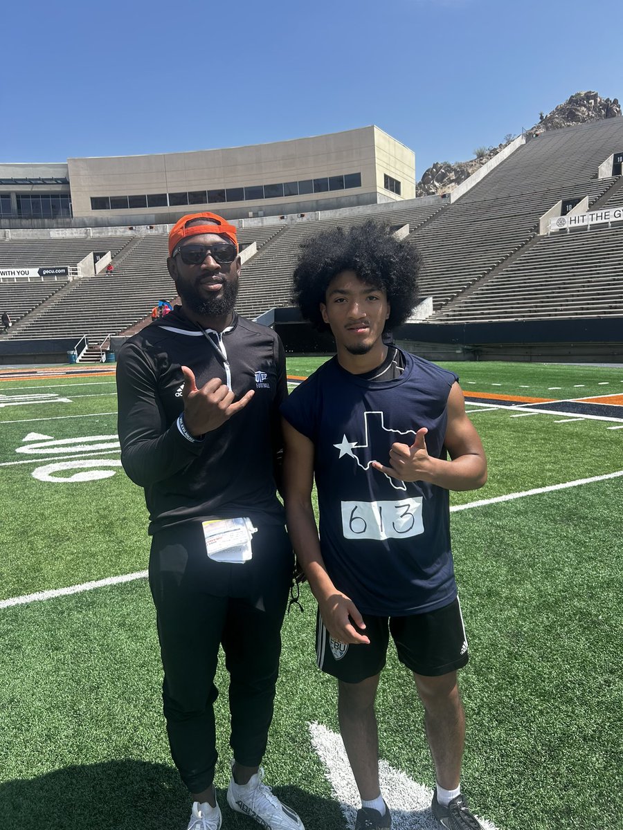 Amari Davison tweet media