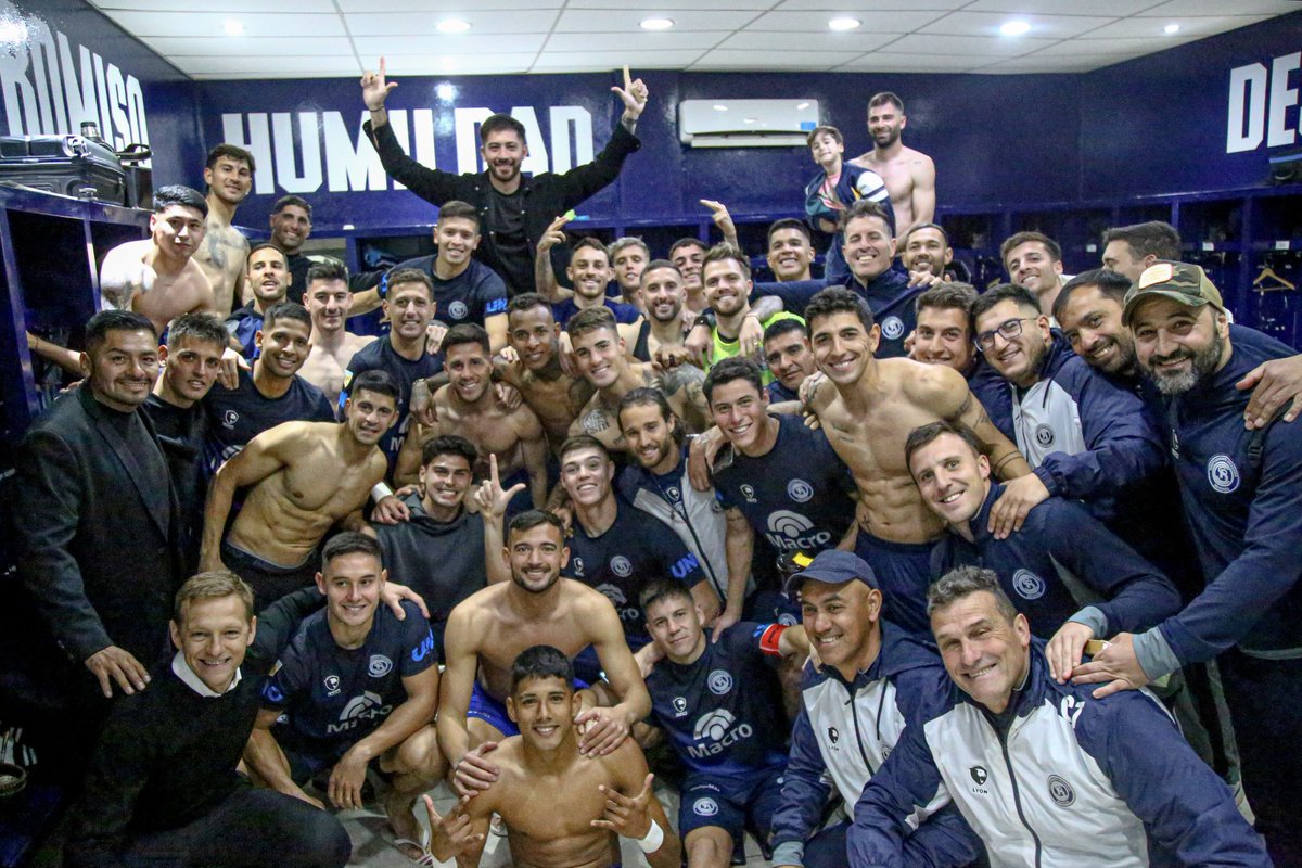 ¡TODOS JUNTOS! 💙💙💙

#HaceteSocio #ArribaLaLepra #TodosJuntos