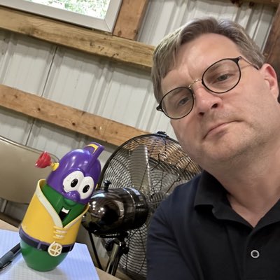 whisperingloon's tweet image. #NewProfilePic