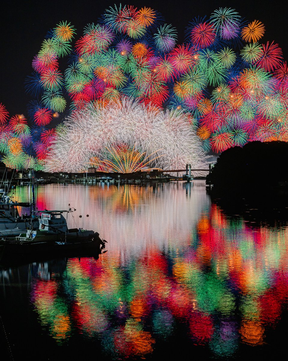 usalica's tweet photo. きほく灯籠祭2024
彩色千輪が一瞬の夢のように綺麗でした。 https://t.co/Qqr2BgkGJh