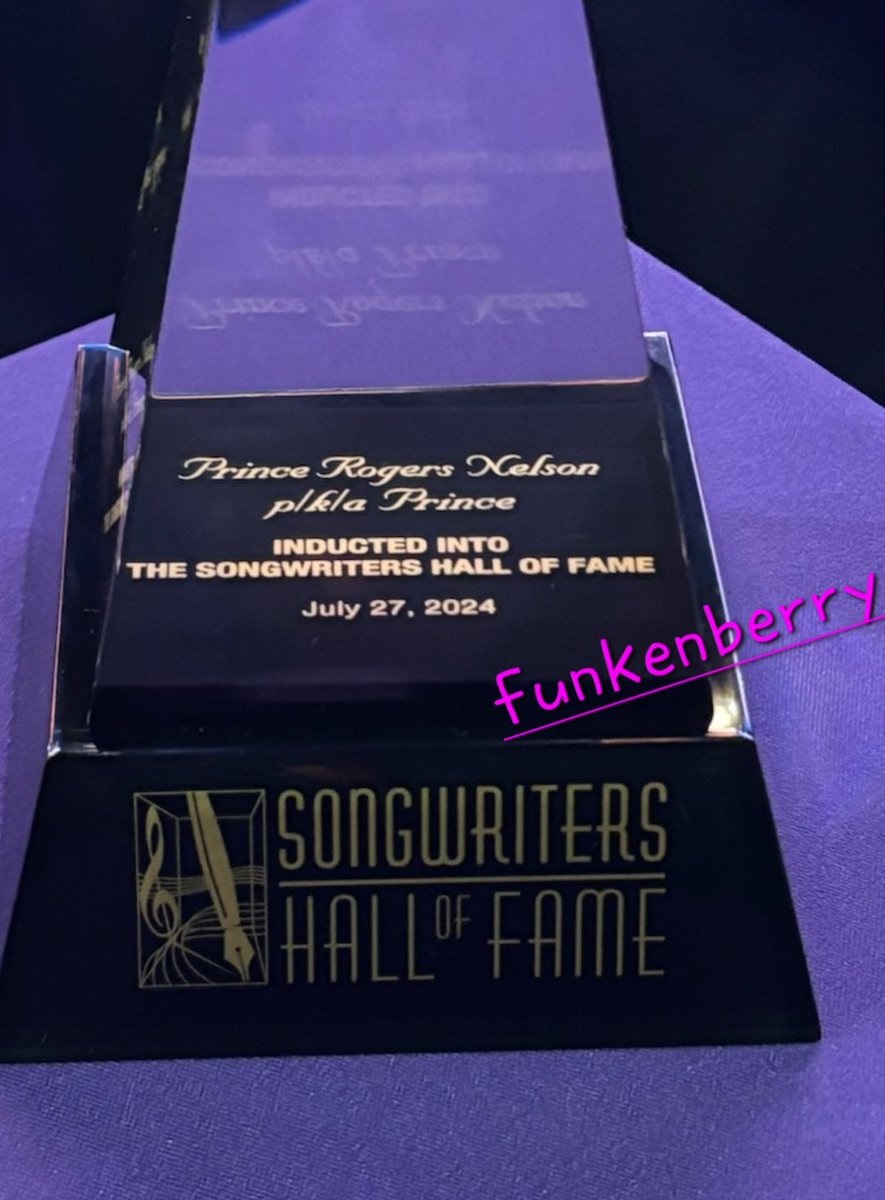 drfunkenberry's tweet photo. Breaking Purple Alert! @prince was just inducted into the Songwriters Hall Of Fame at the @targetcentermn at the "Purple Rain" 40th Anniversary event! Thanks to those who made this happen &amp; our no name reporters live on the scene! 

#PRINCE #PURPLERAIN #PURPLERAIN40 #PRINCE4EVER https://t.co/J5LTJTmrqf