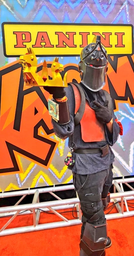 Famous_player_'s tweet image. Panini Kaboom.