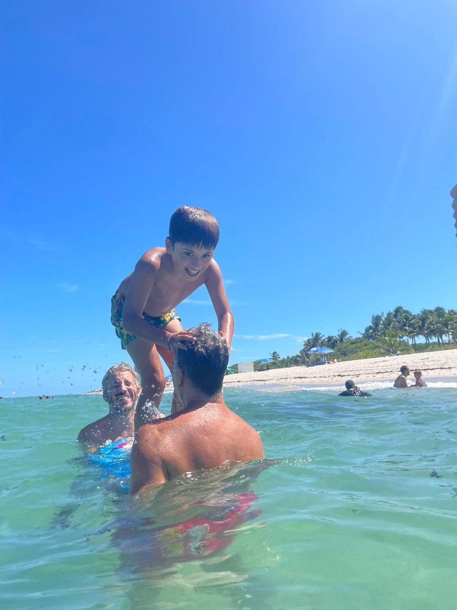 Fede López Castromil tweet media