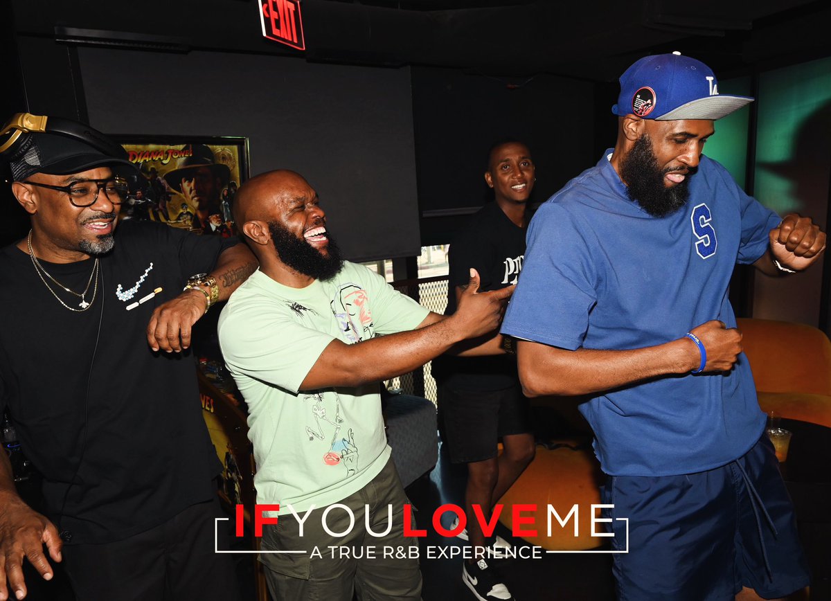 SecretSocietyLA's tweet image. I know people still hate it but Imma still request &amp;amp; dance to some Robert Kelly! I don’t care how yall feel!
“
“
Meet Me August 3rd at IFYOULOVEME - linktr.ee/marquisdiamond
“
“
#MarquisDiamond #DiamondProject #LeaveYourLegacy 🏁 #SecretSocietyLA   #promoterforthestreets