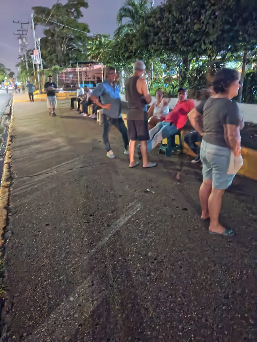 🎯 Ya hay cola para votar en Los Godos, Monagas