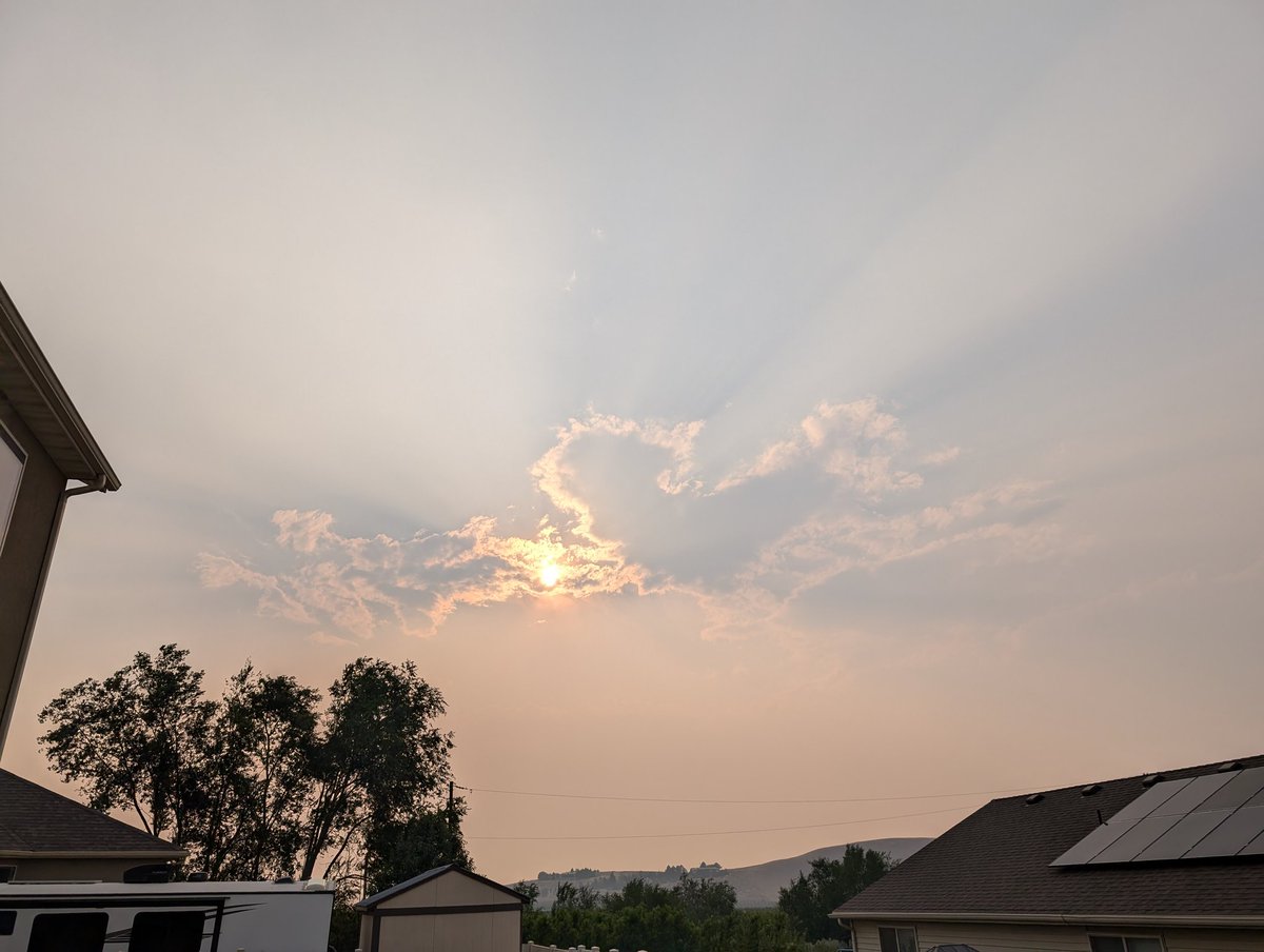 ChrisSaxey's tweet image. Is it nasty looking out here or are my glasses dirty? 
#RainNeeded #GiveMeRain #NoLightningPlease