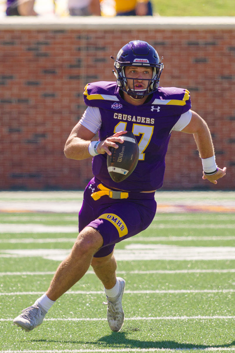 TrueToTheCru's tweet image. #CountdownToKickoff: 41 days until #CruFootball begins its season

4⃣1⃣ is also the number of touchdown passes thrown by @Kylewking during the 2022 season. That mark set a new #UMHB single-season record for TD passes, surpassing King's 35 in 2021. #gocru