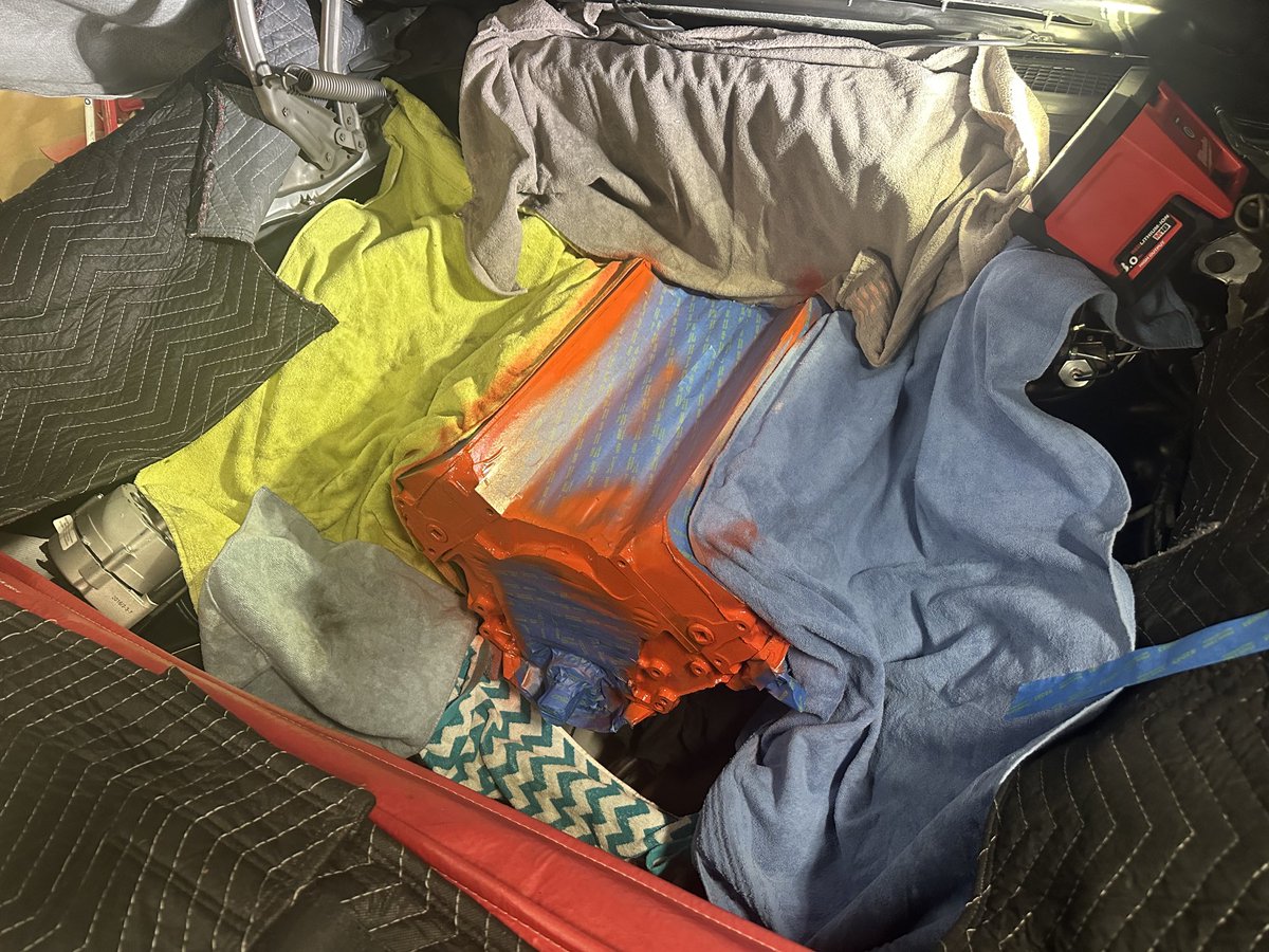 ScullyDamien's tweet image. Some Chevy Orange flying around this #SuperSportSunday morning. #SSChevelle #backyardmechanic #camswap #bigblock #garagelife #chevy 💪🔥🇦🇺