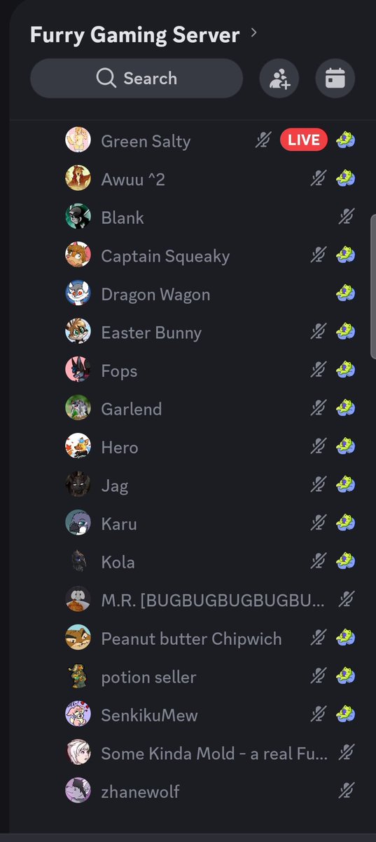 Movies with friends so good&lt;3&lt;3