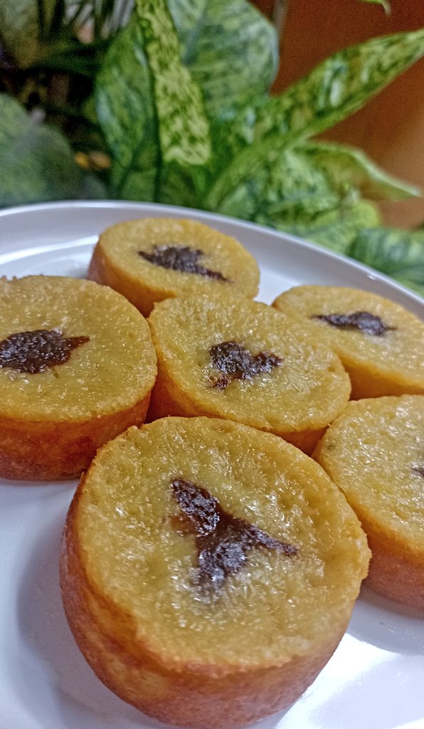 Pagi. Lumpur. Anget. 
Tehnya mana? 😁