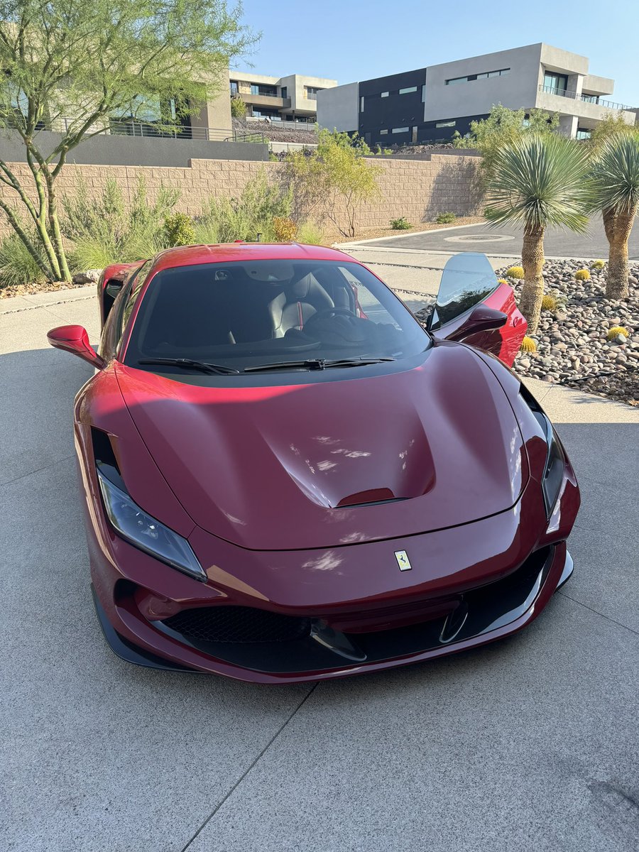 Psychotropix's tweet photo. 24 years old

Just took delivery of my F8

+1 more supercar coming around Christmas

Almost a M in cars and I'm just getting started 

🥂 https://t.co/4SF3UPDXQK