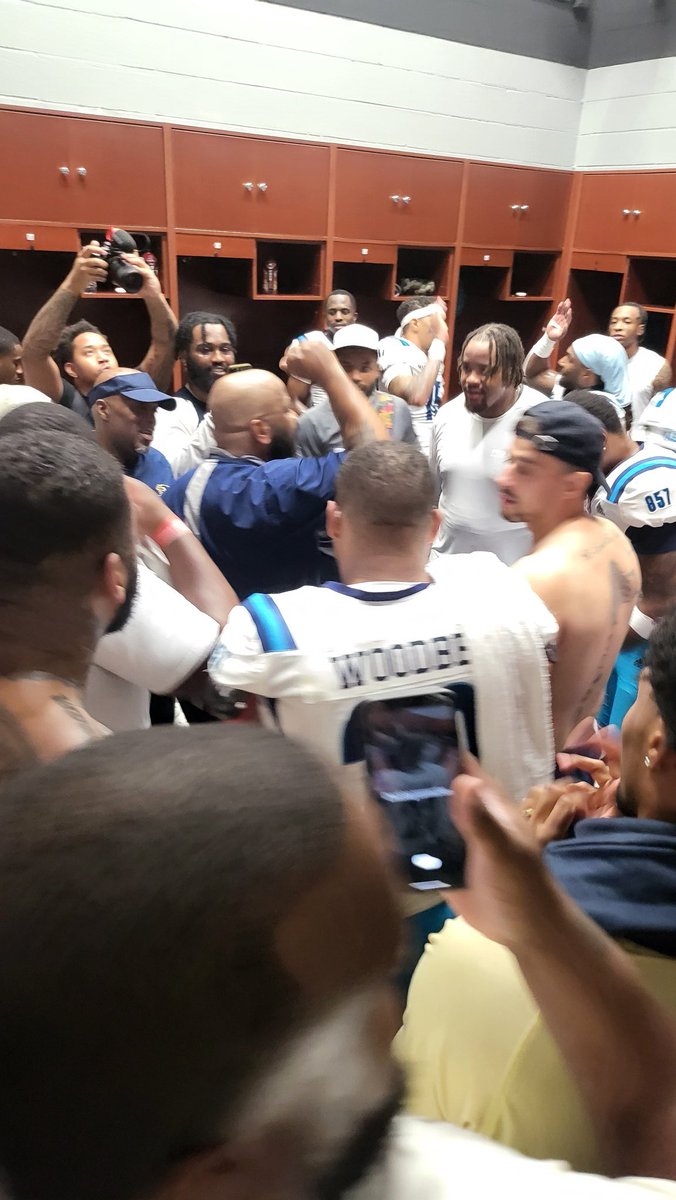 53-50 Pirates Win. God is Good..... Greenbay, here we come.