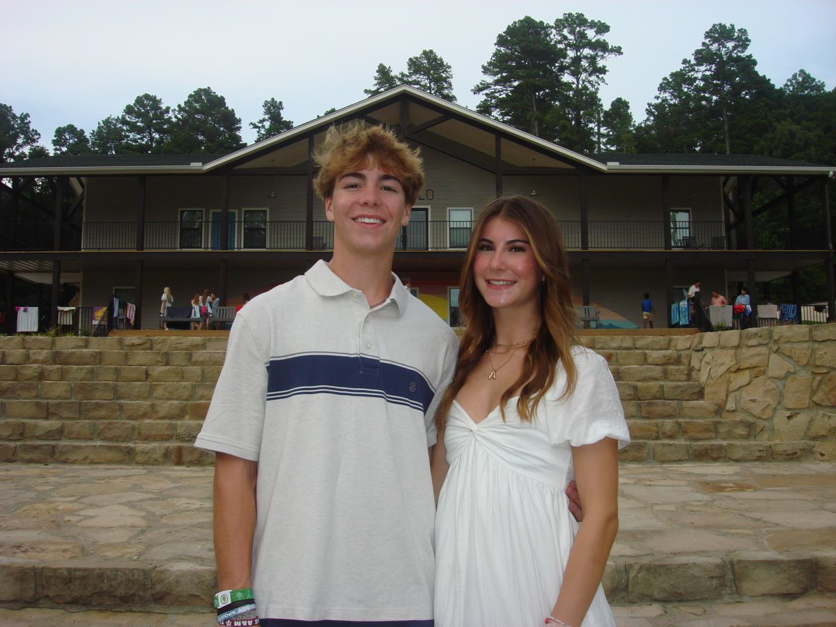 futbol_ava's tweet image. TYJ for pincove 2024 💗
Had the best week at pinecove and cannot wait to see what the lord does in my life! Excited to get started on preseason tomorrow! 💪🏼 @pinecoveshores #bestsummerever #shores @asexton_7 #siblings