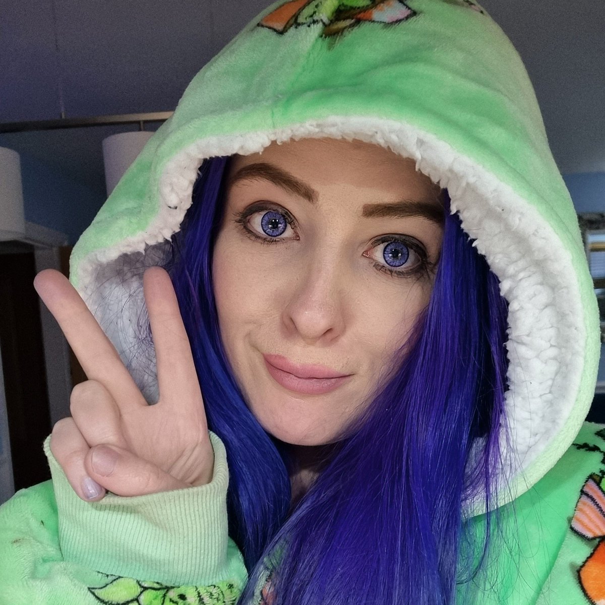 Binge watching anime at 3am because I can't sleep! 👀 Have you got any recommendations?
