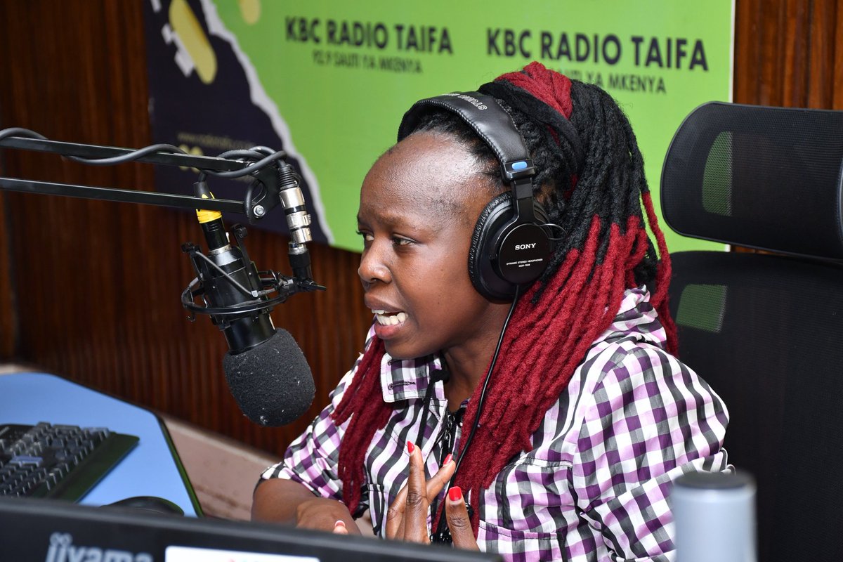RadioTaifaFM's tweet photo. Njooni kwangu, ninyi nyote msumbukao na wenye kulemewa na mizigo, nami nitawapumzisha....

Karibu tubarikiwe 
#MwambaWaBaraka 
@DorahManya 
@RadioTaifaFM https://t.co/JcDiLC9g23
