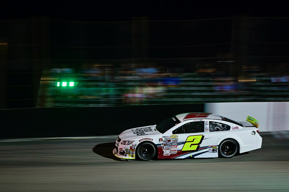 RevRacin's tweet photo. Checkered flag 🏁

@andresplg2 P.2
@LavarScott P.3 

Both rev entries now lead the field in the point standings 👏 https://t.co/lAZMO1q4jI