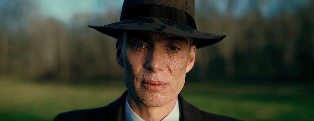 The Academy after giving RDJ an Oscar thinking he left the MCU for good: