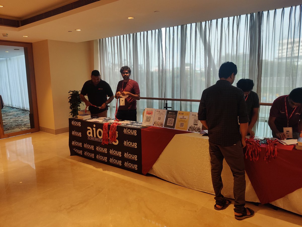 surajmalli's tweet image. @aioug_chennai Chennai chapter registration is getting busy @sandeshr @sai_penumuru @veeratteshwaran @pharish87 @Ambili_Thots @AIOUG @dbasolved @bkhan @Roopesh_Thokala @Mirela_RoOUG
